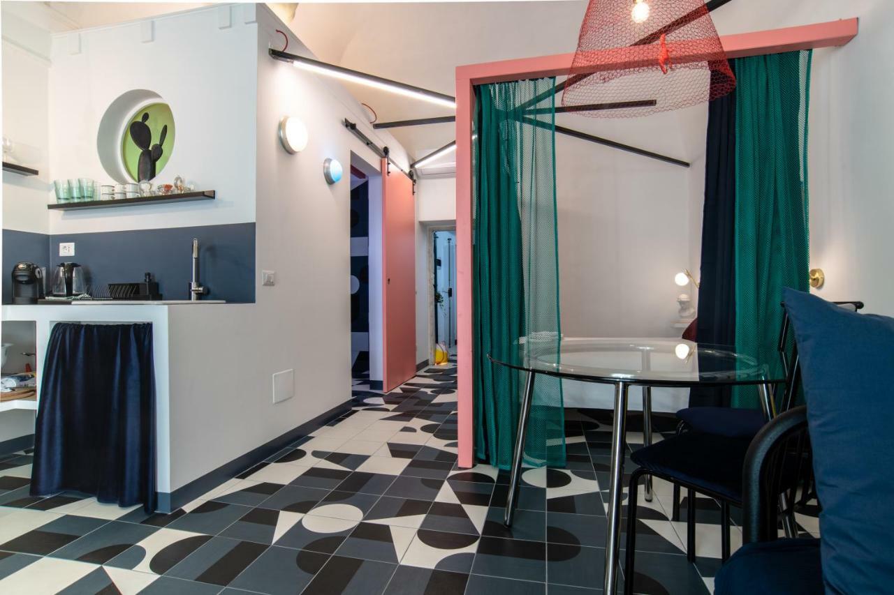 Balloon Design Studio Apartment Molfetta Luaran gambar